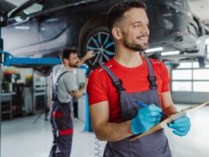 Automotive Parts Stores: Your One-Stop Solution for Car Maintenance and Repair